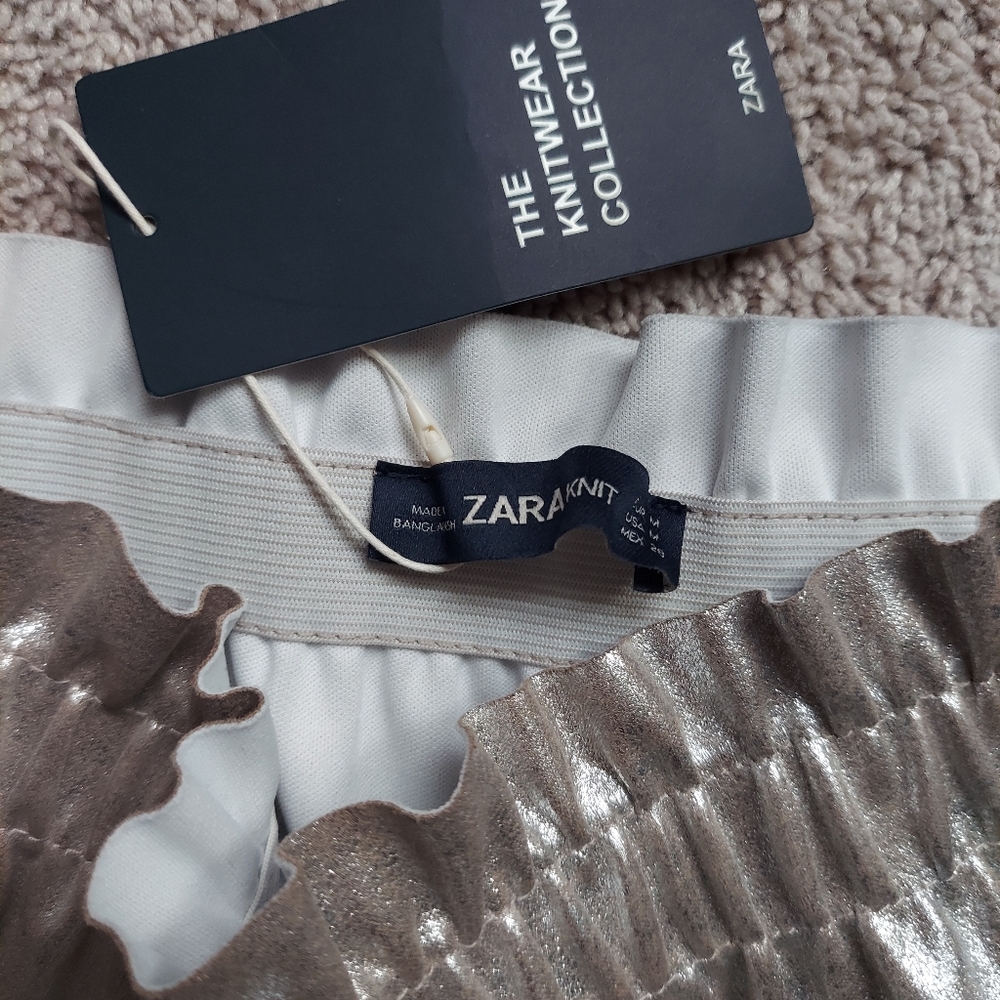 NWT Zara Women’s Faux Leather Mini Skirt WAIST ELASTIC - Picture 3 of 6